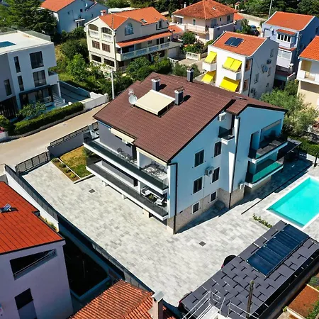 Apartament Gorgeous In