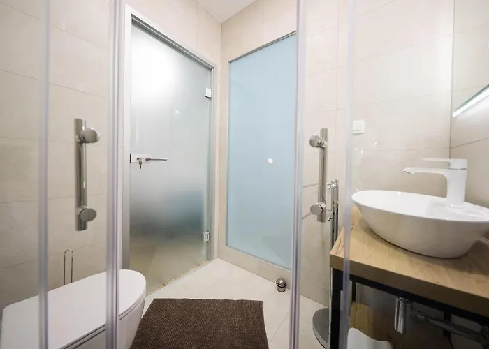 Appartement Beautiful In With Wifi Zadar